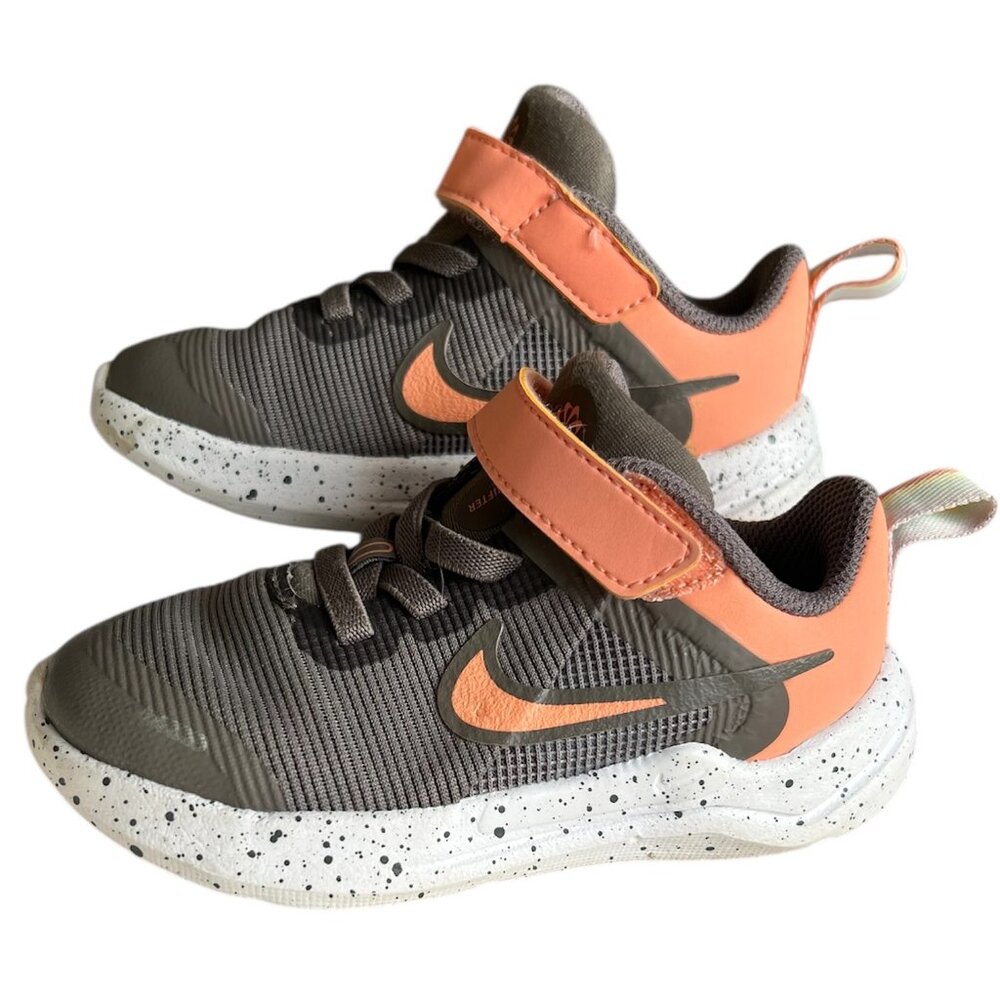 Nike Downshifter 12 Toddler Shoes Size 7C – Cave Stone/White/Crimson Bliss